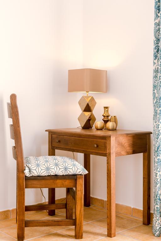 Country house Espargosa Monte De Baixo & Art *