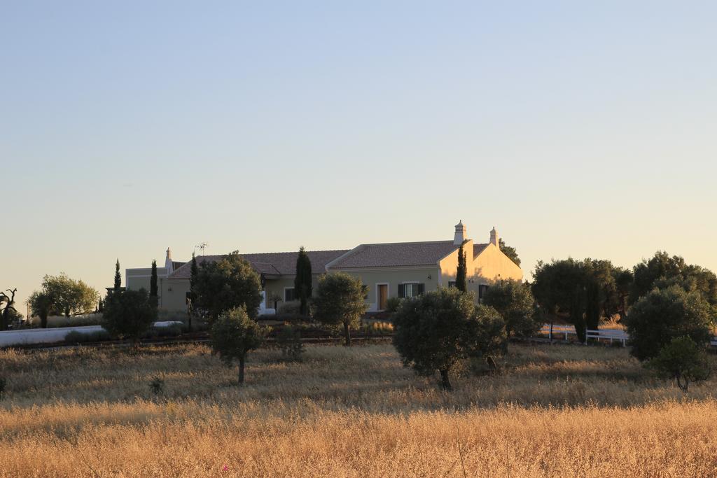 Country house Espargosa Monte De Baixo & Art *